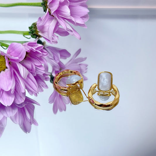 Luna Glow - 14K Gold Plated Pearl & Mother Of Pearl Circle Earrings
