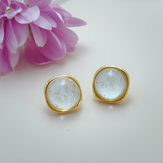  Round transparent earrings with Gold with gold flecks and gold edging