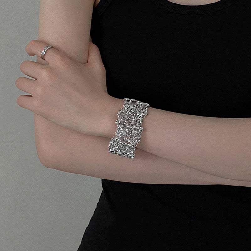  stylish arm cuff bracelet
